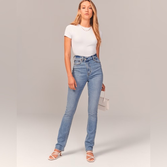 Abercrombie & Fitch Denim - A&F | Ultra High Rise 90s Slim Straight Jean 24S